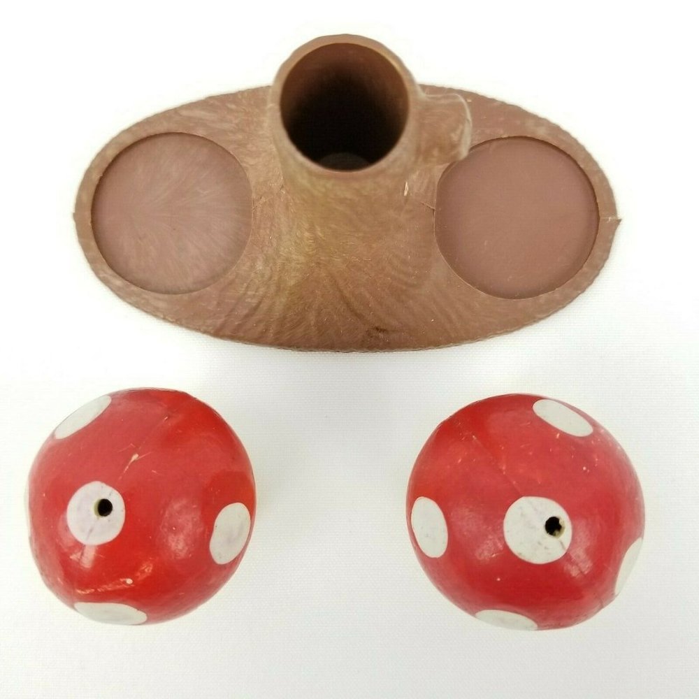 Vintage Polka Dot Mushrooms Salt & Pepper Shakers - Picture 2 of 8